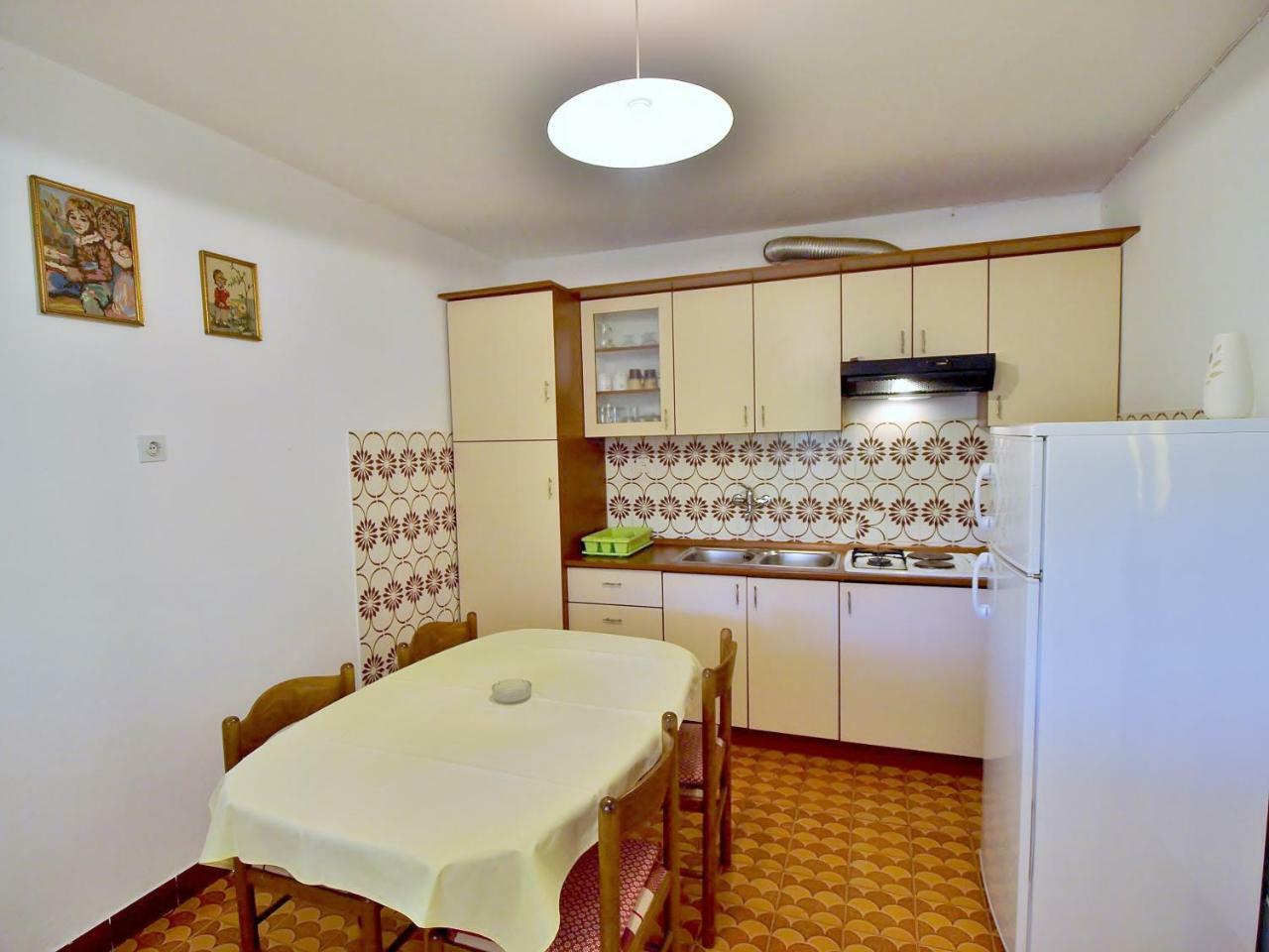 Feniks Apartmani Lopar Exterior photo